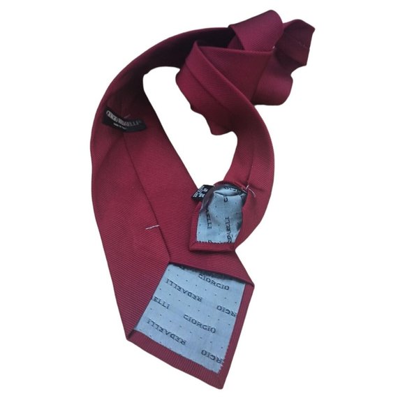 GIORGIO REDAELLI Solid Red Silk Tie ITALY 60"/ 3.7" EC - Picture 5 of 9